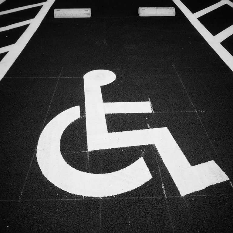 idee-recue-et-emploi-le-handicap-moteur